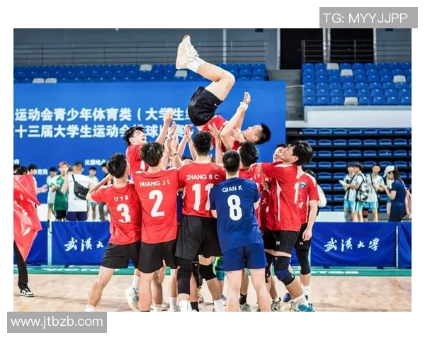 武汉排球队防守策略解析及其在排球比赛中的重要性探讨